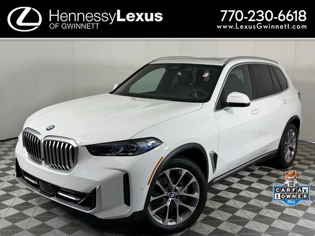 Used 2025 BMW X5 sDrive40i w/ Premium Package image 1