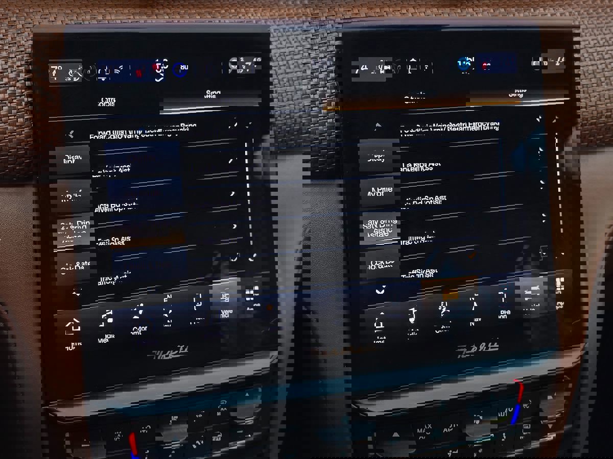 Used 2022 Maserati Quattroporte Modena image 37