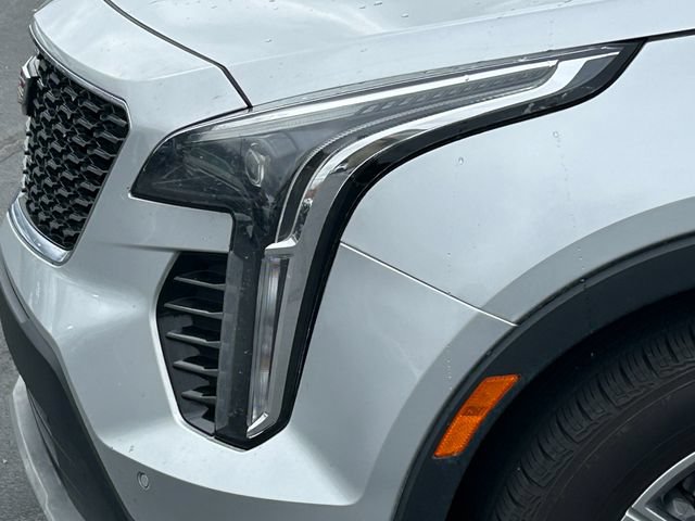 Used 2022 Cadillac XT4 Premium Luxury w/ Safety Alert Package AWD/4WD image 11