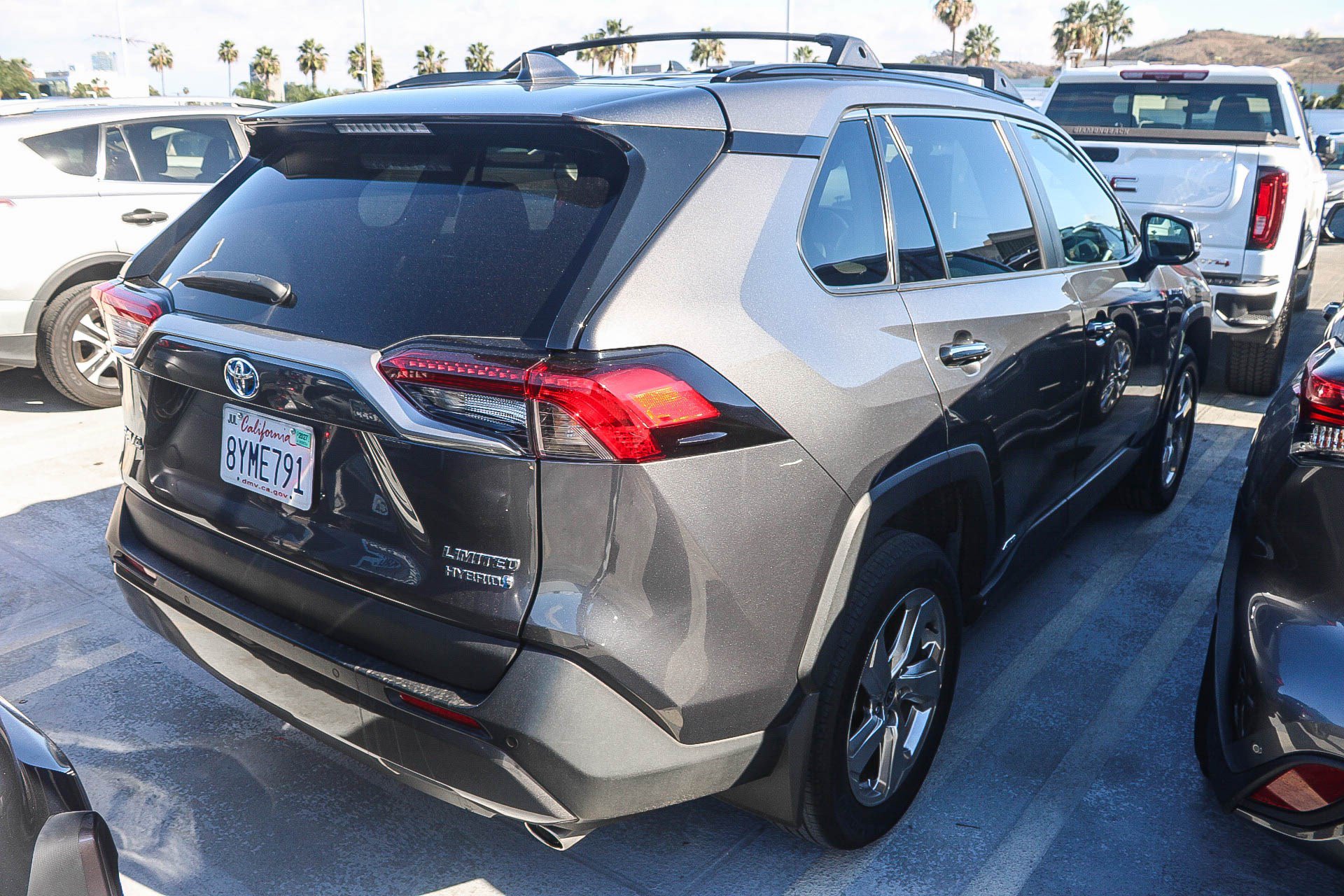 Used 2021 Toyota RAV4 Limited AWD/4WD image 14