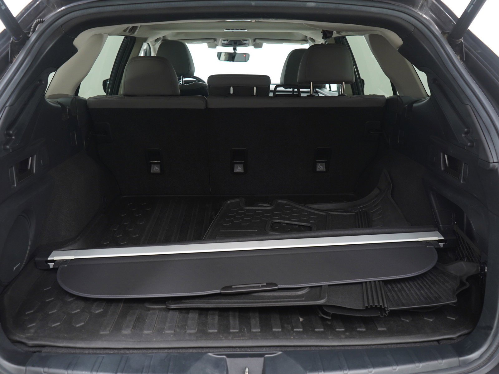 Used 2020 Subaru Outback Limited w/ Popular Package #2 image 9