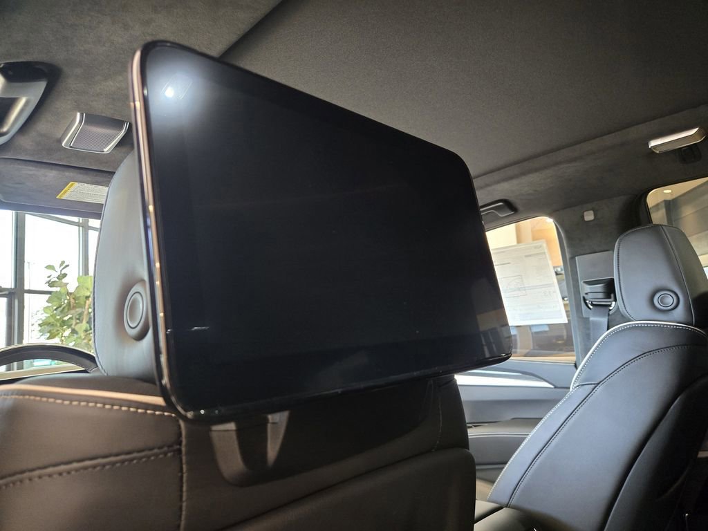 New 2026 Cadillac Escalade V image 17