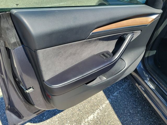 Used 2023 Tesla Model 3 Performance image 21