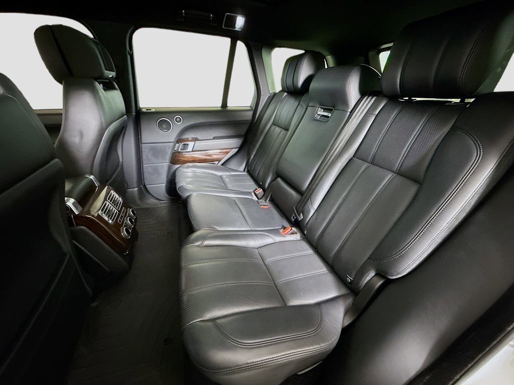 Used 2014 Land Rover Range Rover Supercharged image 26