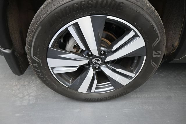 Used 2023 Nissan Rogue Platinum w/ Platinum Premium Package AWD/4WD image 12