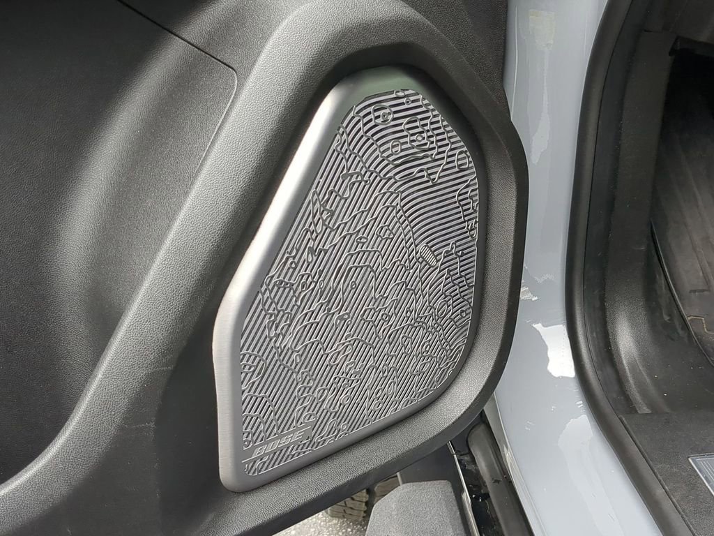 Used 2025 GMC Hummer EV 2X image 30