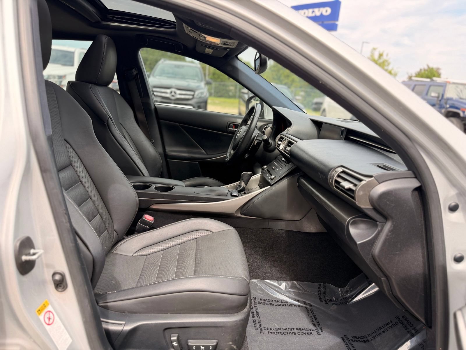 Used 2015 Lexus IS 250 w/ F-Sport Package RWD image 20