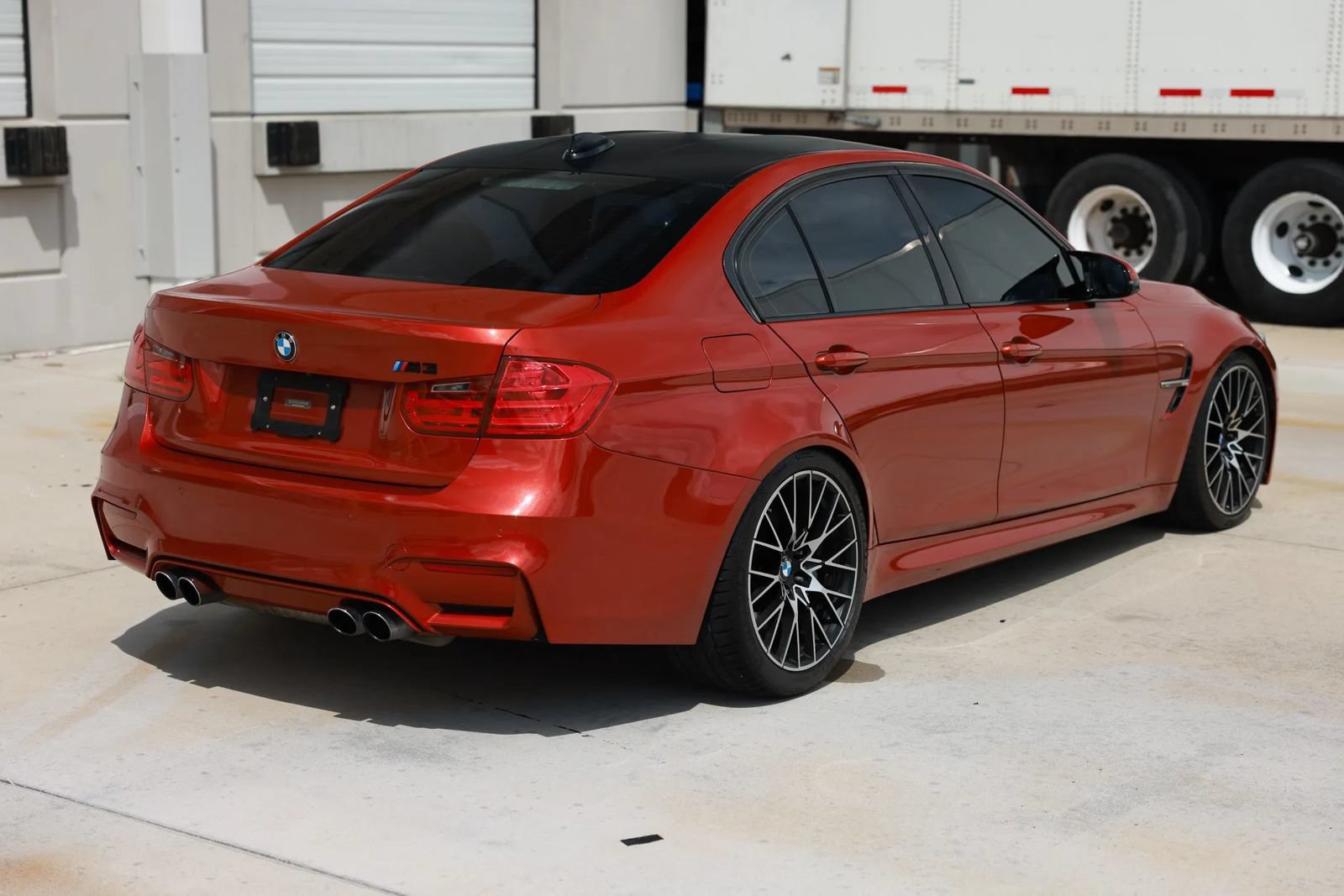 Used 2015 BMW M3 RWD image 6