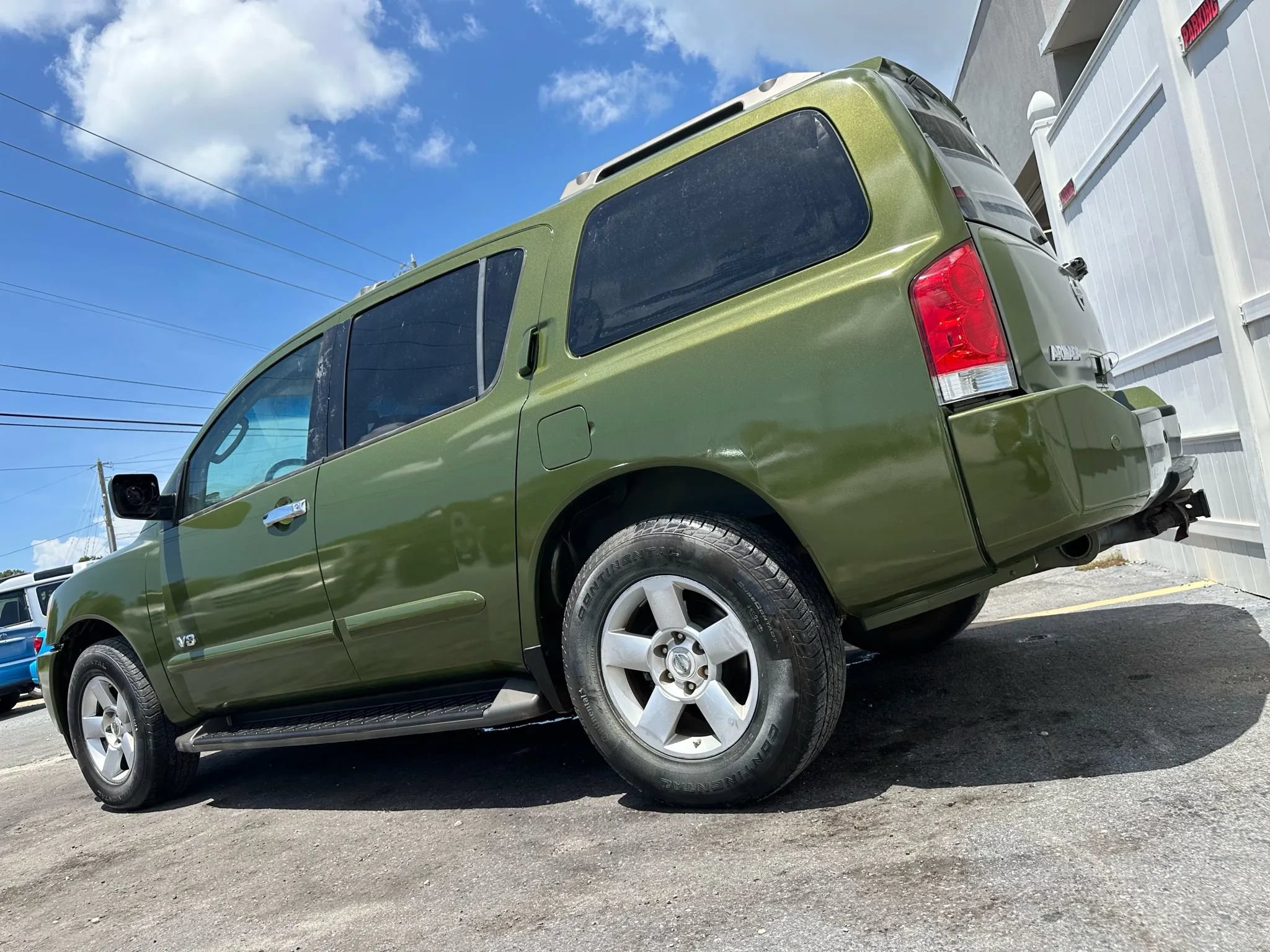 Used 2006 Nissan Armada SE w/ (H01) Bose Pkg AWD/4WD image 3