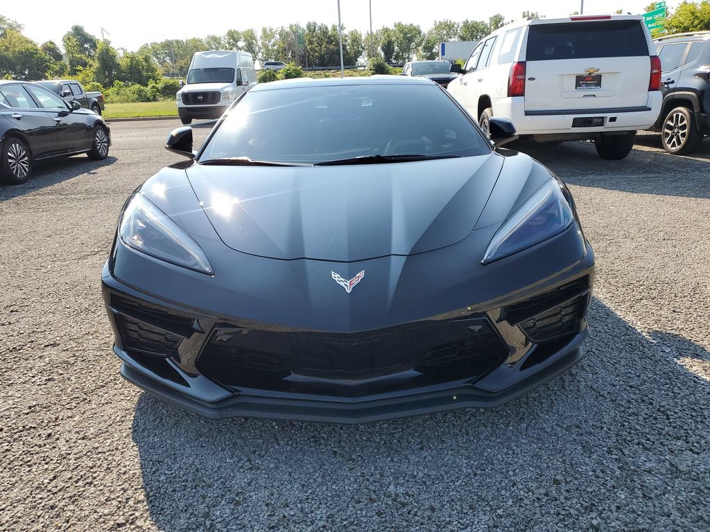 Used 2022 Chevrolet Corvette Stingray Preferred Cpe w/ Z51 Performance Package RWD image 5