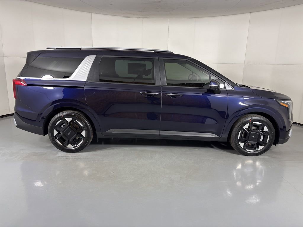 New 2026 Kia Carnival EX image 9