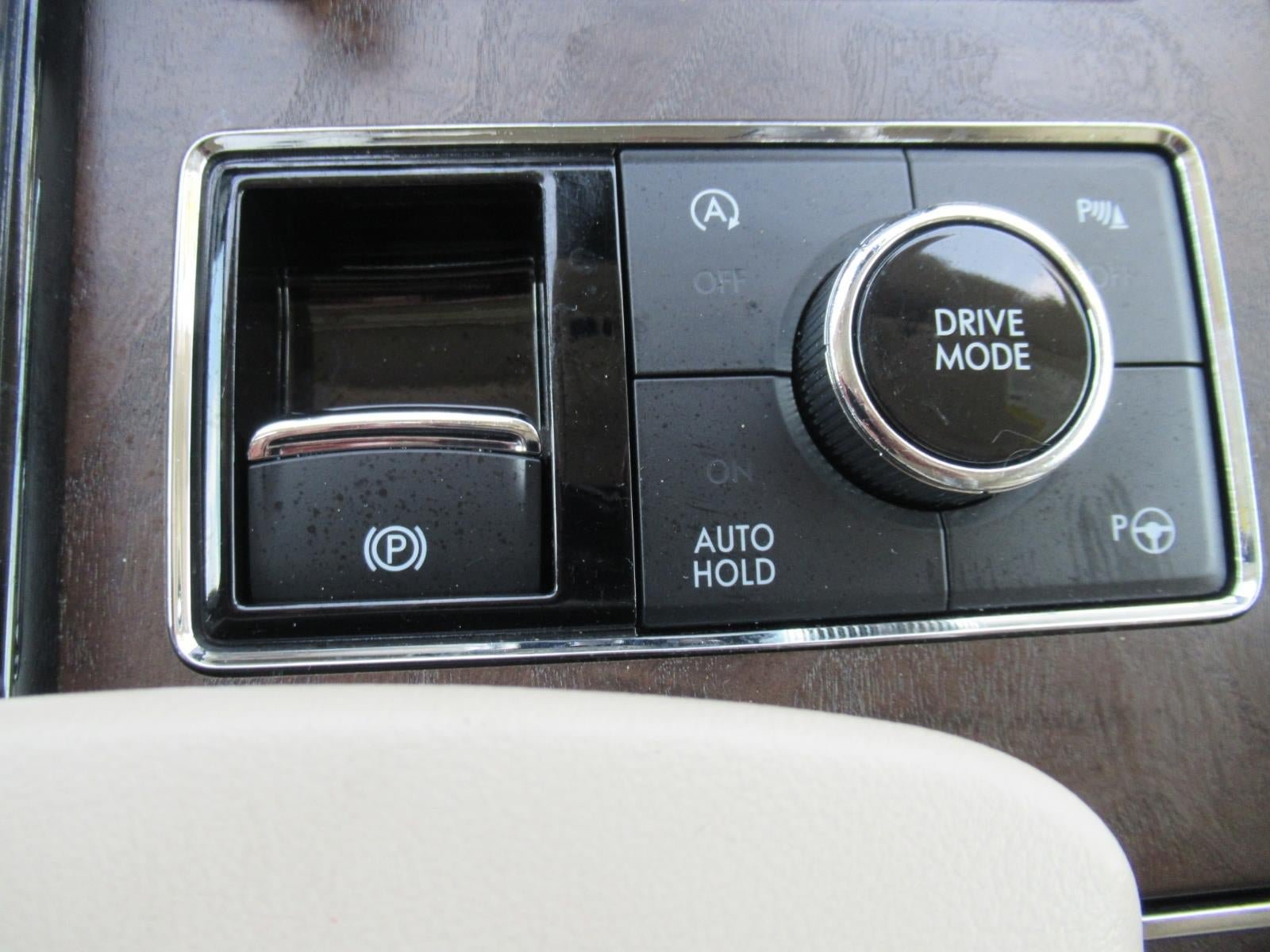 Used 2019 Lincoln Navigator Reserve AWD/4WD image 27