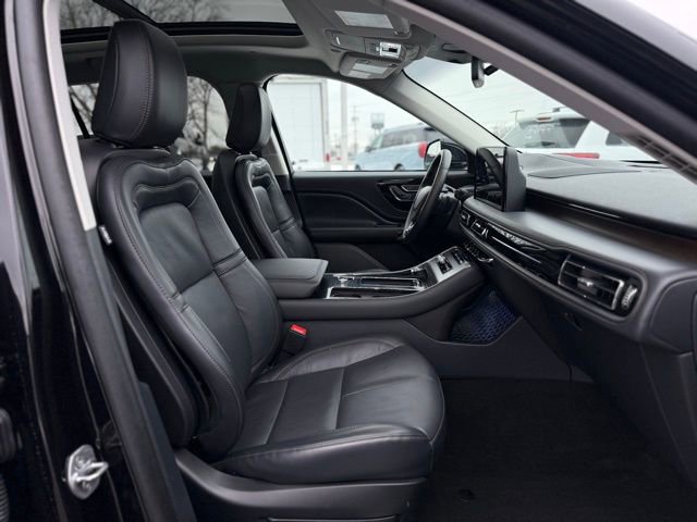 Used 2025 Lincoln Aviator Reserve w/ Illumination Package image 20