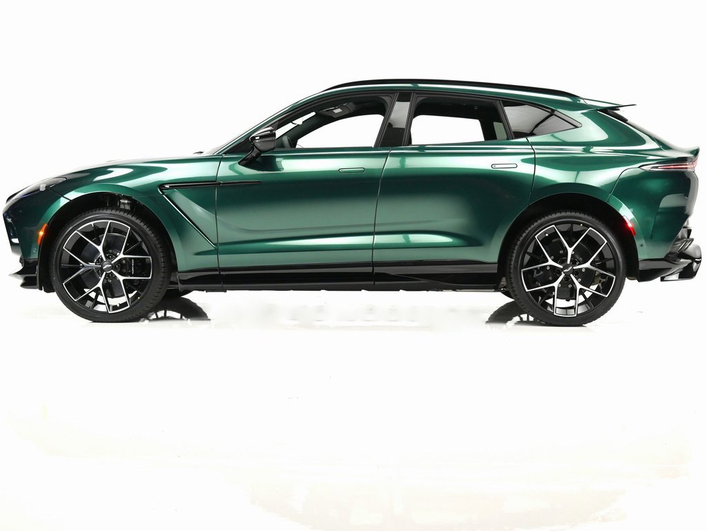 Used 2025 Aston Martin DBX 707 image 11