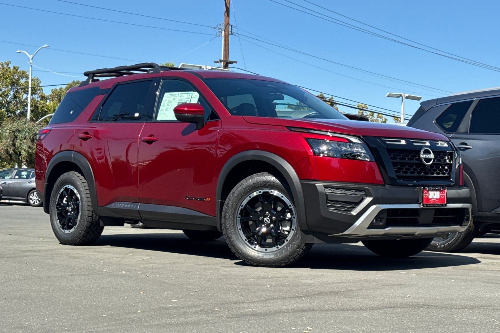 New 2025 Nissan Pathfinder Rock Creek image 2