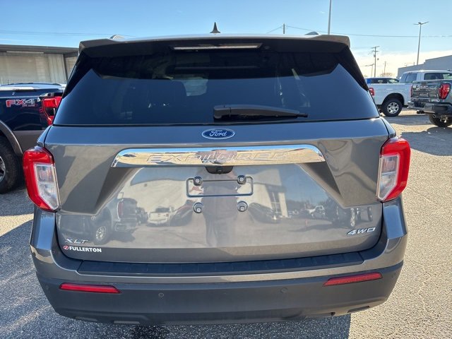 Used 2022 Ford Explorer XLT image 5