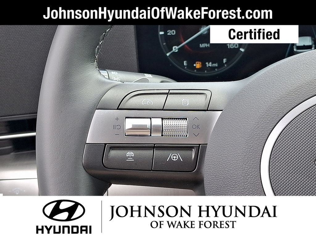 Certified 2025 Hyundai Kona SEL FWD image 17