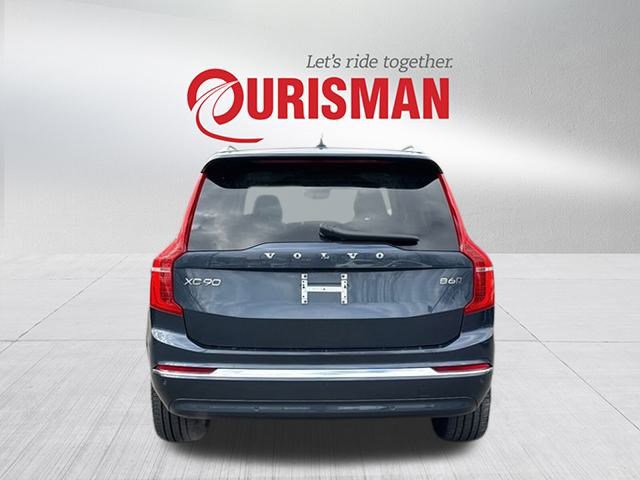 Used 2023 Volvo XC90 B6 Plus image 3