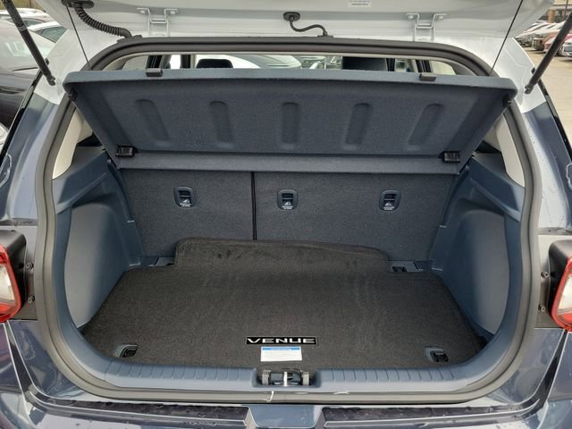 New 2026 Hyundai Venue SEL image 22