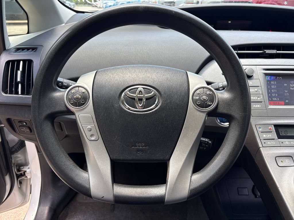 Used 2014 Toyota Prius Two FWD image 18