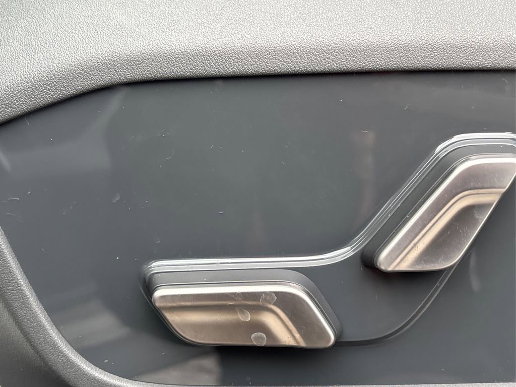 New 2026 Kia EV9 Wind image 29