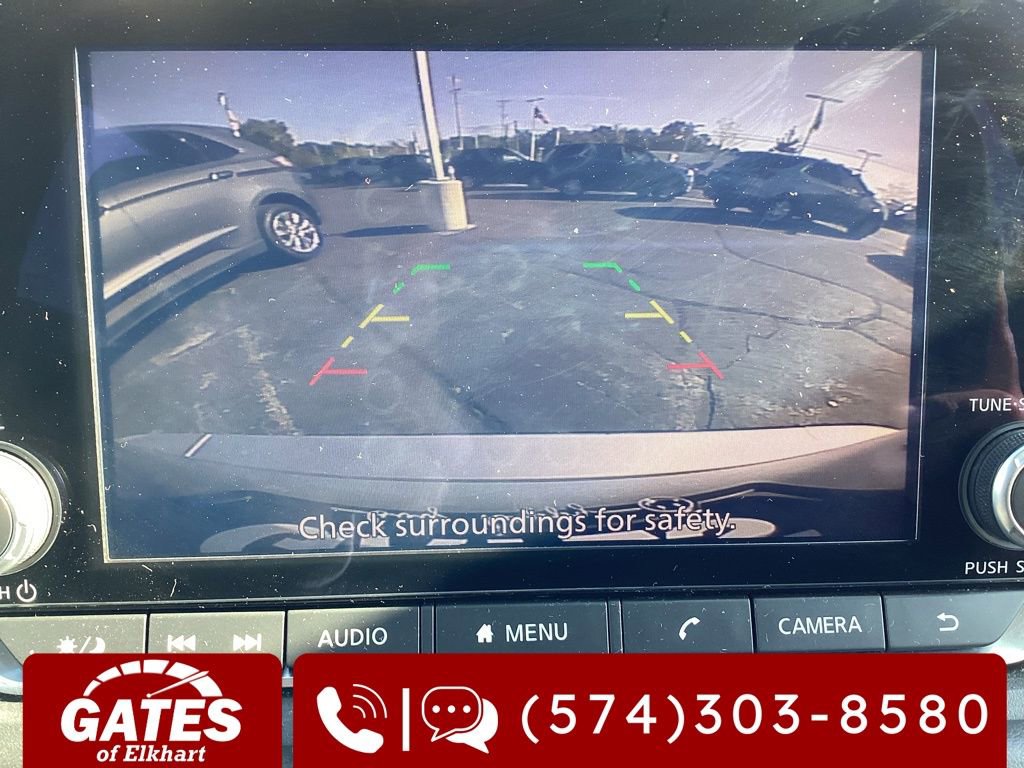 Used 2024 Nissan Rogue SV image 18