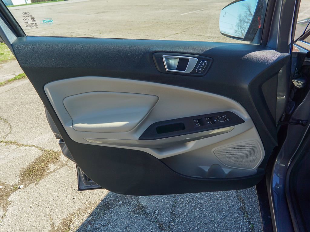 Used 2019 Ford EcoSport Titanium FWD image 15
