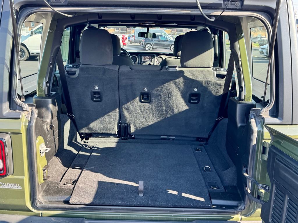 Used 2020 Jeep Wrangler Unlimited Sport image 14