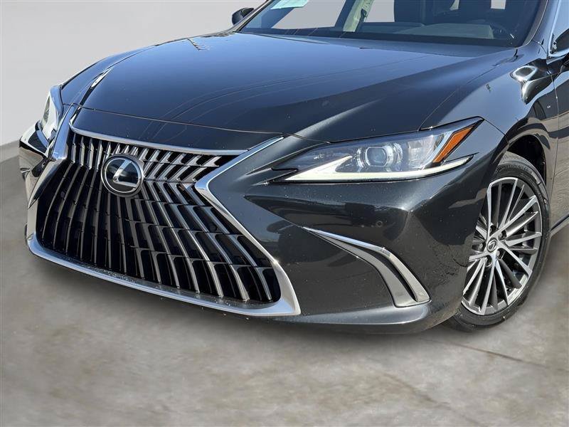 Used 2023 Lexus ES 350 w/ Premium Package FWD image 5