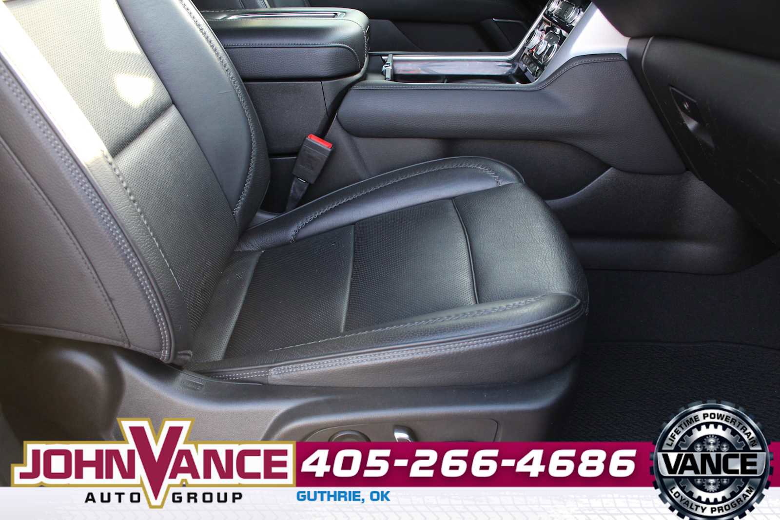 Used 2023 GMC Yukon Denali w/ Max Trailering Package AWD/4WD image 19