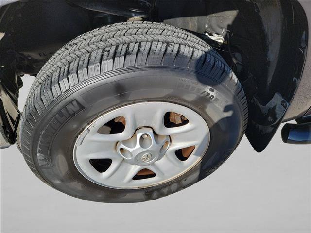 Used 2017 Toyota Tundra SR5 RWD image 9
