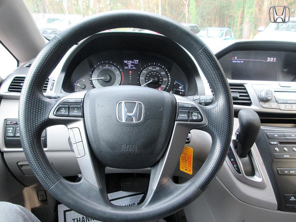 Used 2012 Honda Odyssey EX image 10