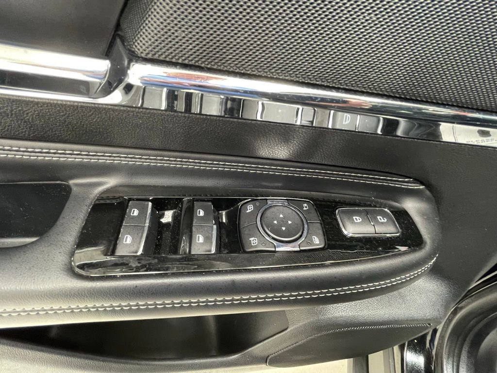 Used 2021 Lincoln Corsair Reserve image 16