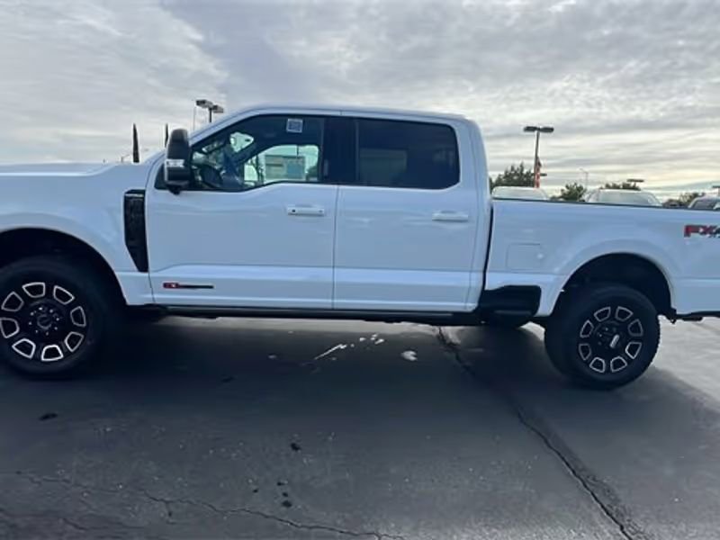New 2025 Ford F250 Platinum image 9