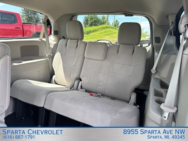Used 2013 Dodge Grand Caravan SE FWD image 24