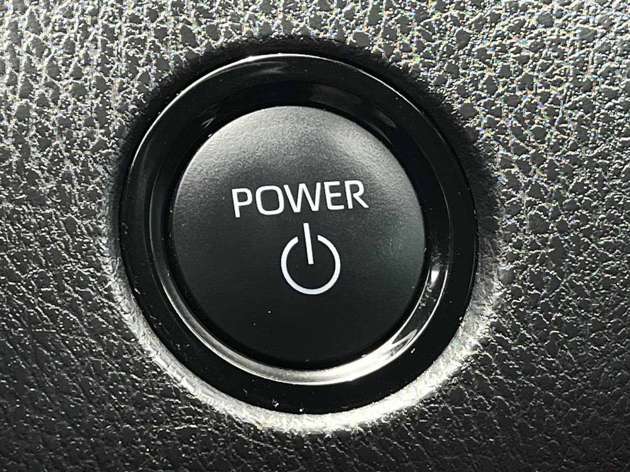 Used 2025 Toyota Camry SE w/ Convenience Package FWD image 19