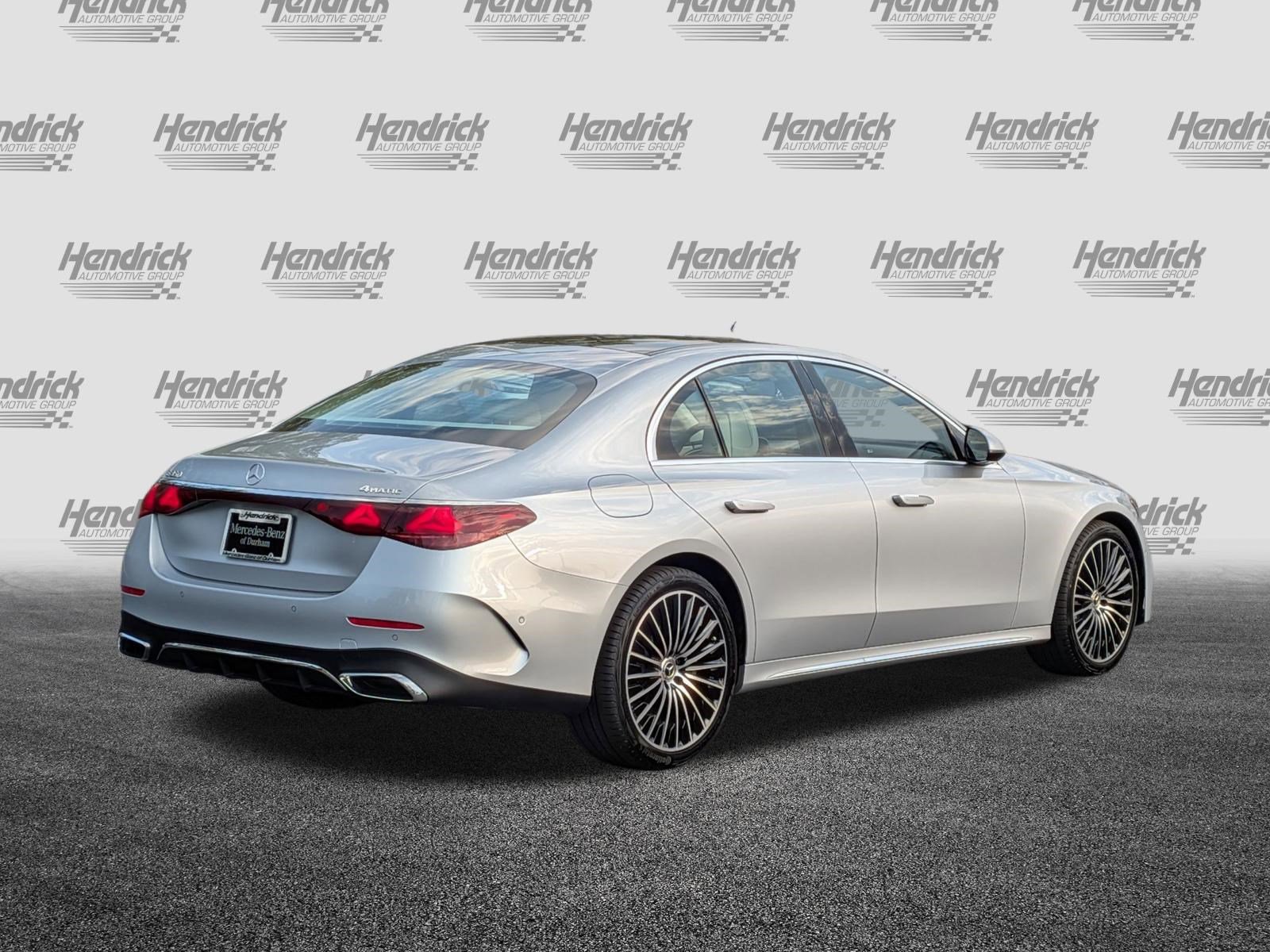 New 2026 Mercedes-Benz E 350 4MATIC Sedan image 10