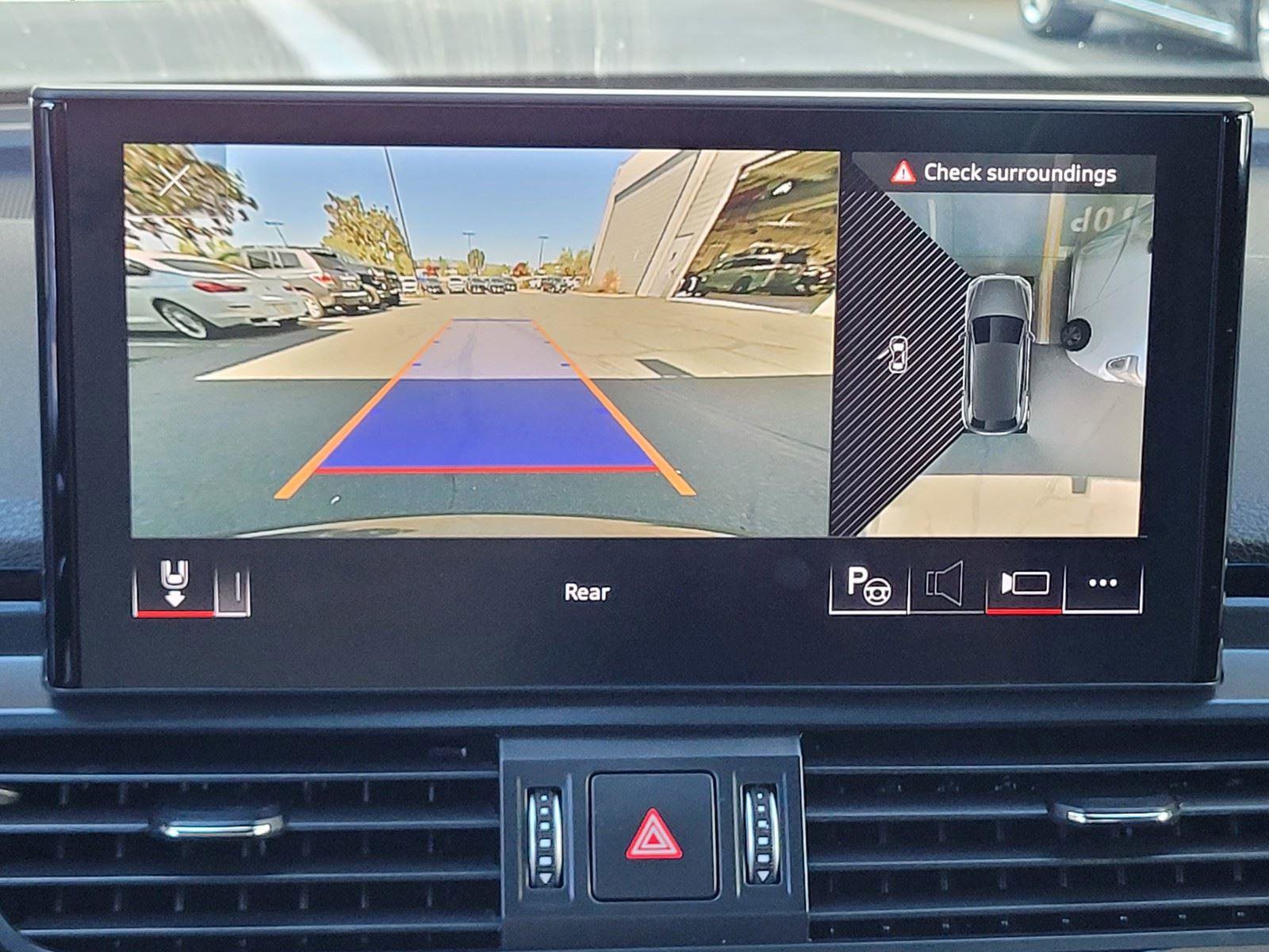 Used 2021 Audi Q5 e Prestige w/ Prestige Package image 14