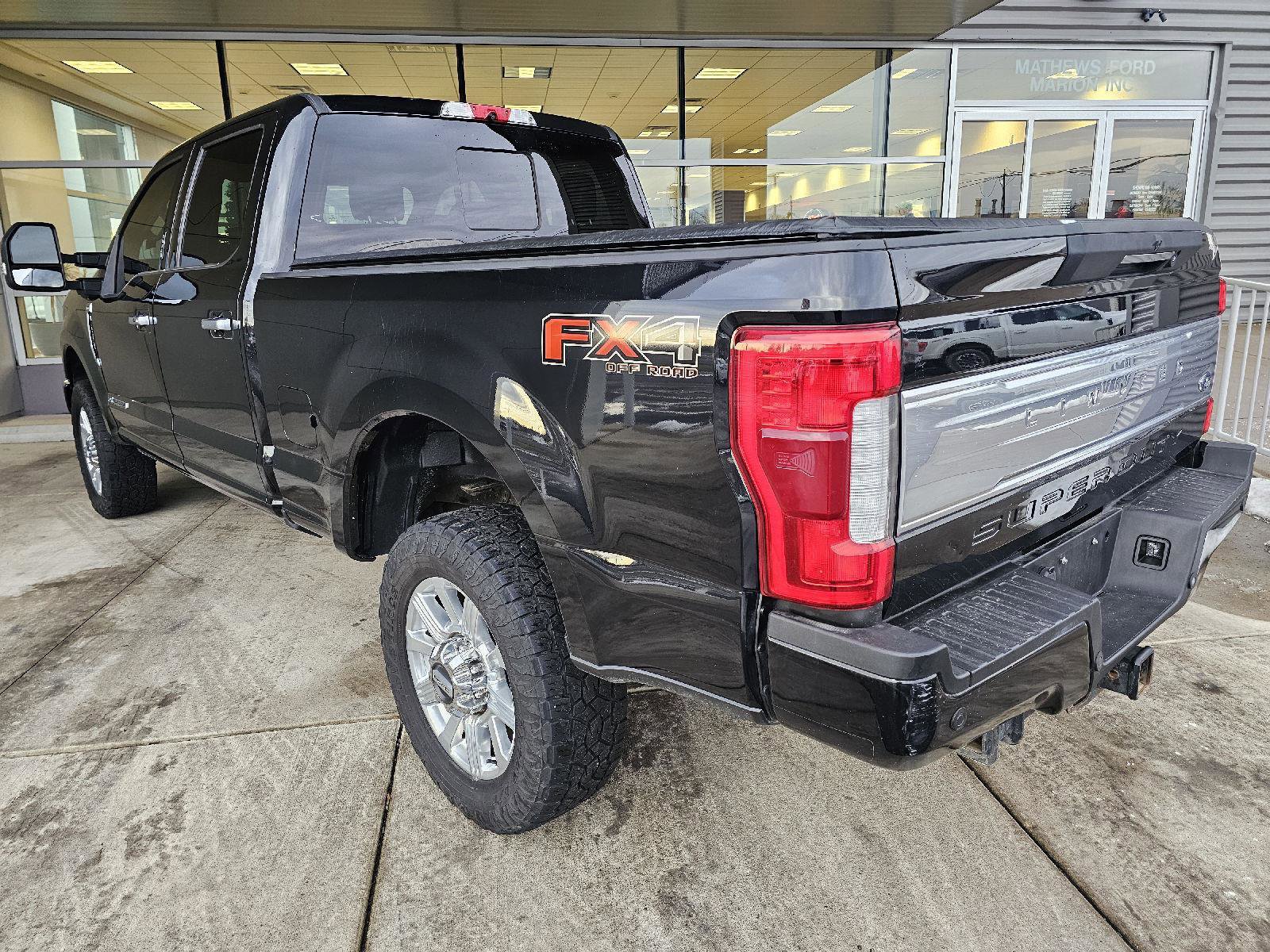 Used 2019 Ford F250 Limited image 3
