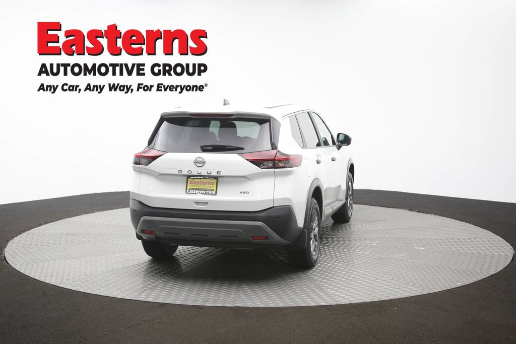 Used 2023 Nissan Rogue S AWD/4WD image 39