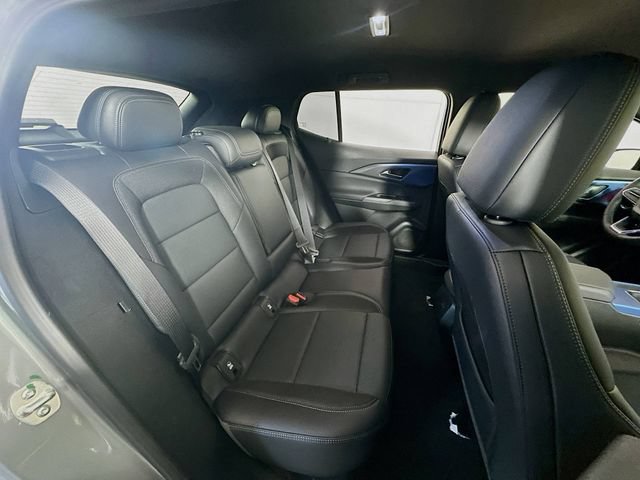 New 2026 Chevrolet Equinox EV LT AWD/4WD image 30