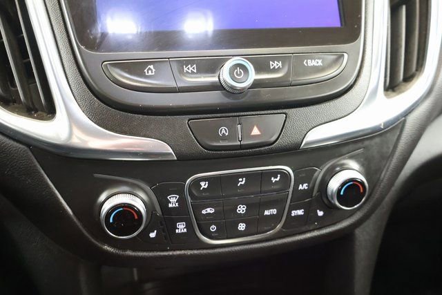 Used 2022 Chevrolet Equinox LT image 22