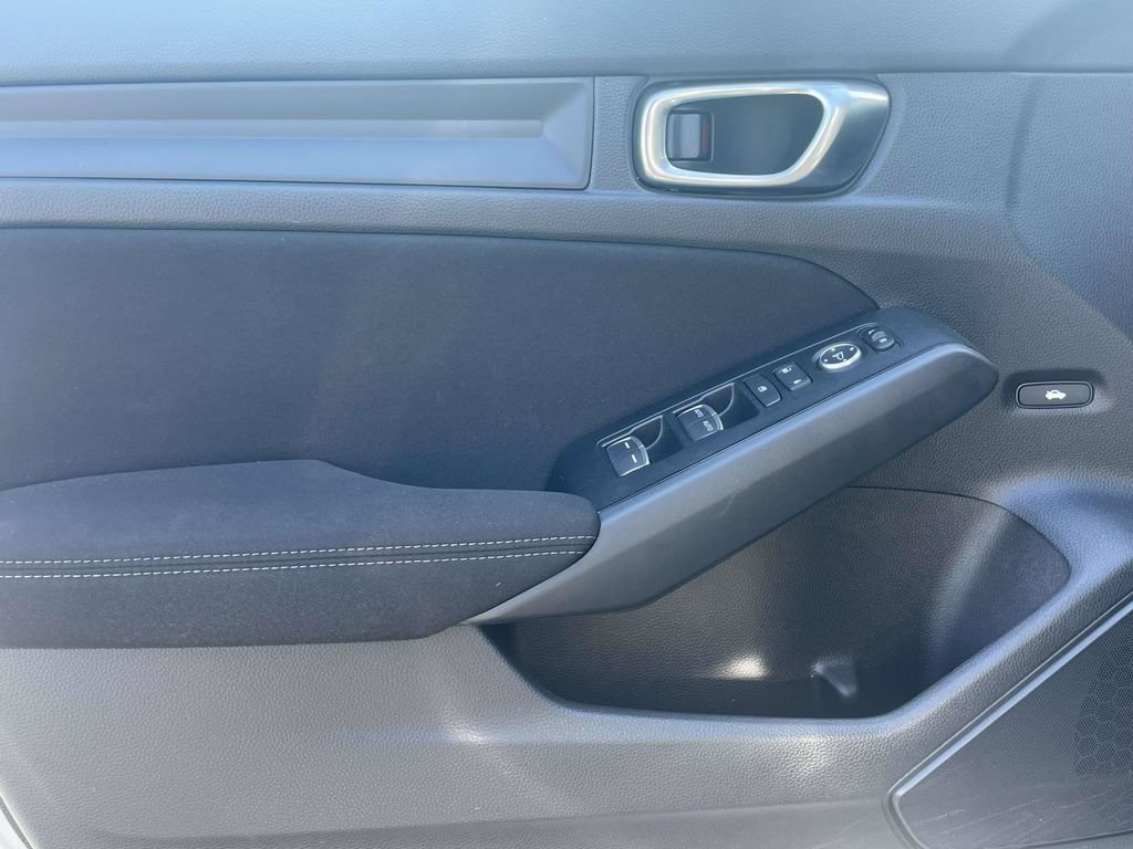 Used 2025 Honda Civic LX image 16