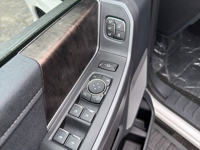 New 2026 Ford F250 Lariat w/ Black Appearance Package AWD/4WD image 29