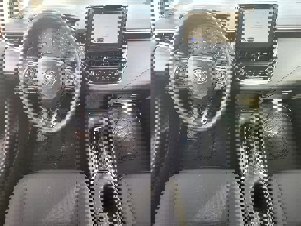 Used 2023 Toyota Corolla LE image 12