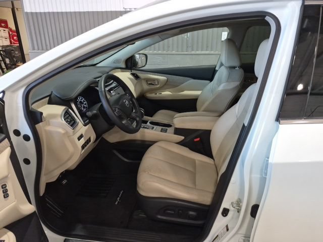 Used 2020 Nissan Murano SL w/ Moonroof Package AWD/4WD image 9