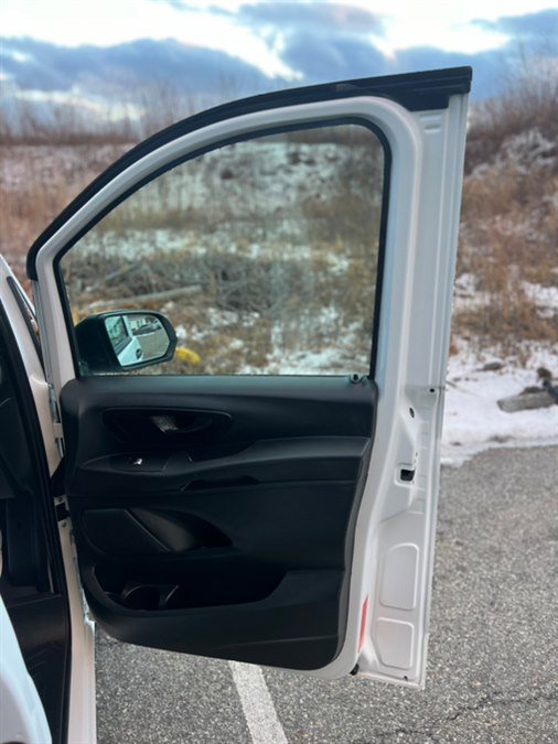 Used 2020 Mercedes-Benz Metris Kargo Master Shelves /Partitio w/ Safety Package image 27