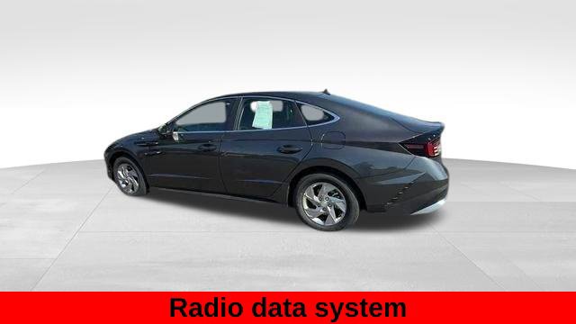 Used 2026 Hyundai Sonata SE FWD image 13