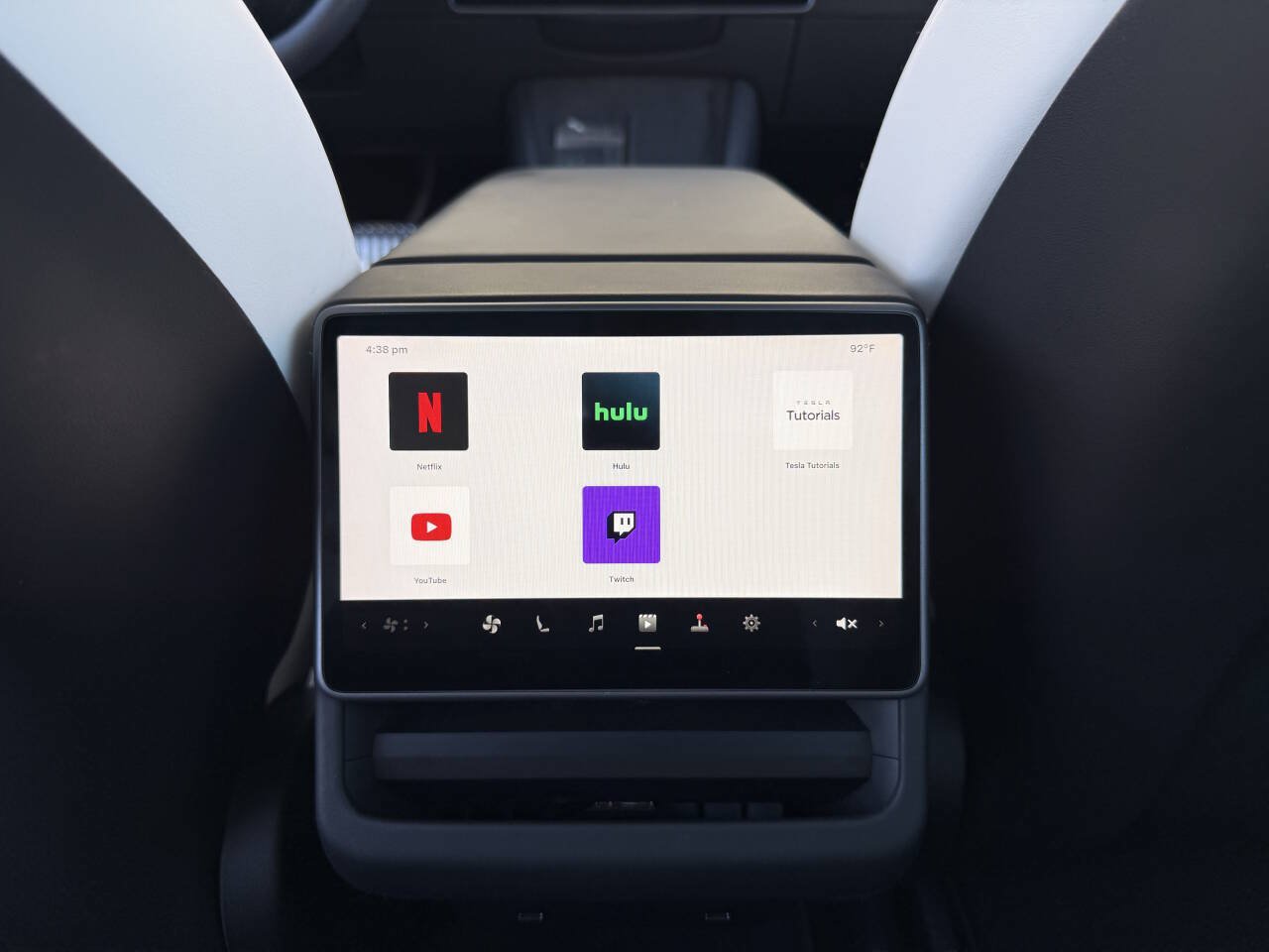 Used 2024 Tesla Model 3 Performance AWD/4WD image 23