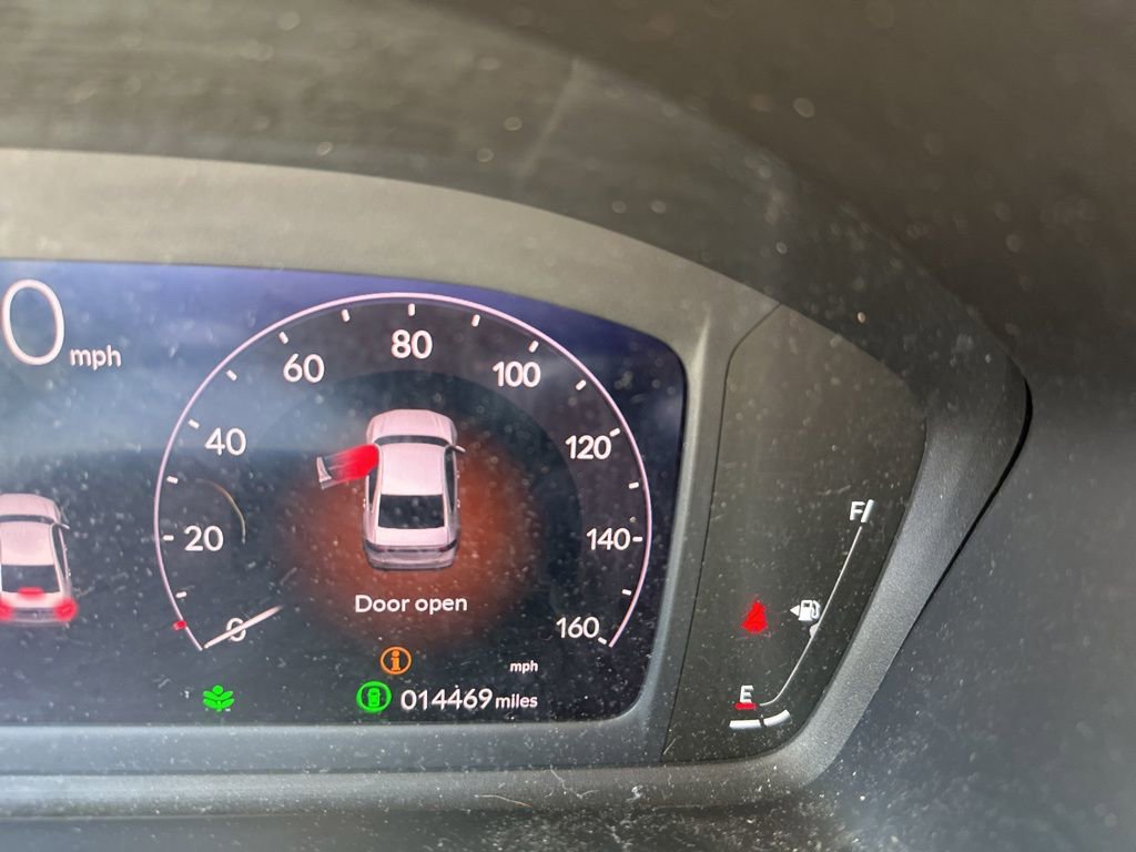 Used 2025 Honda Accord SE image 11
